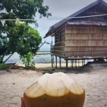 West Mansuar Homestay Pulau Mansuar Екстериор снимка