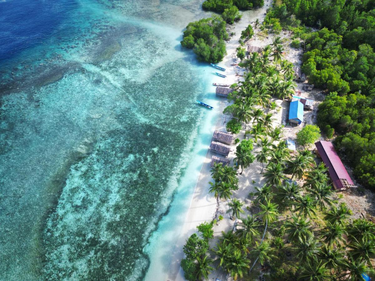 West Mansuar Homestay Pulau Mansuar Екстериор снимка